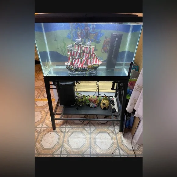 30 gallon fish tank